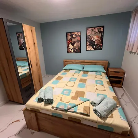 Antheon - 1km From The Sea *