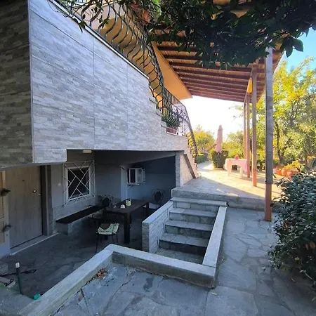 Antheon - 1km From The Sea