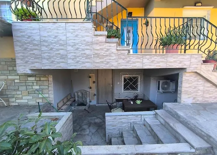 Apartament Antheon - 1km From The Sea Nea Michaniona